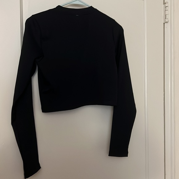 NWT adidas black and orange crop top long sleeve size: S - Picture 5 of 8